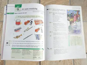 Manual engleza VIII English Portfolio Oxford 1999 British Council - imagine 2