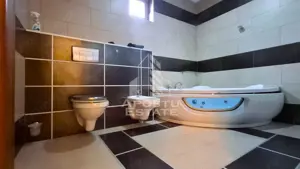 Spatiu comercial cu etaj, pentru activitati diverse - imagine 9