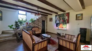 Casa finisata in Lazuri cu teren 1452 mp - imagine 12