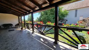 Casa finisata in Lazuri cu teren 1452 mp - imagine 11