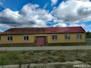 Vând sau schimb casa abundenței duplex, zonă turistică Mănăștiur, Timiș, Renovată La Cheie