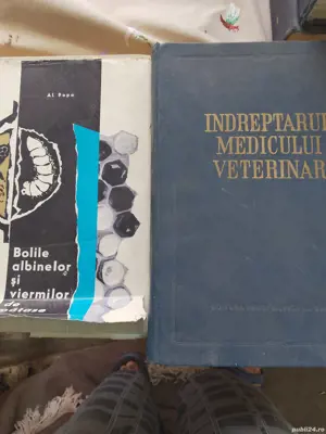 vind cărți vechi de medicina veterinară 