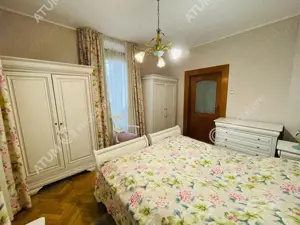 Casa cu 6 camere si 961 mp teren in zona Trei Stejari din Sibiu - imagine 8