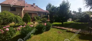 Casa cu 6 camere si 961 mp teren in zona Trei Stejari din Sibiu