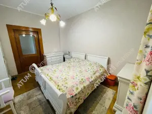 Casa cu 6 camere si 961 mp teren in zona Trei Stejari din Sibiu - imagine 10