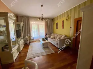 Casa cu 6 camere si 961 mp teren in zona Trei Stejari din Sibiu - imagine 7