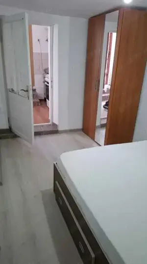 Închiriez casă în Cernavodă  - imagine 3