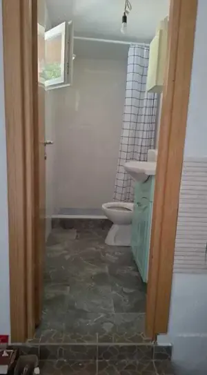 Închiriez casă în Cernavodă  - imagine 6