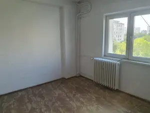 Vanzare 3 camere-decomandat-5 din 10-Dr Taberei-V Ialomitei-liber-bl 75-reabilitat-2 balcoane