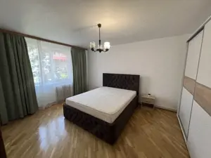 Apartament 3 camere, Miron Costin
