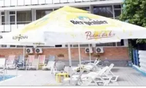 Umbrele 3*3m și calote noi