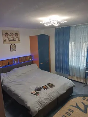 Casa 4 camere,curte,garaj și foisor - imagine 3