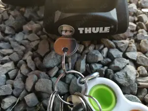 Set 2 bare transversale Thule, otel, sistem prindere antifurt, Skoda - imagine 3