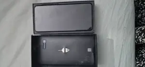 Vând Samsung Galaxy S21 +, in cutie 