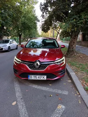 Vând autoturism Renault Megane, an fabricație 2022, culoare Roșu - imagine 6