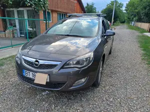 Opel astra j 2012..motor 1.7.....110hp - imagine 10
