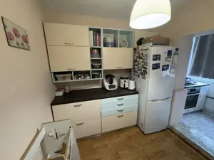 Vand mobila bucatarie 