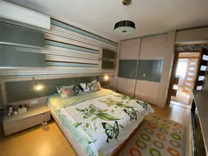 Apartament spatios 4 camere -  zona Stefan cel Mare - Lizeanu - imagine 6