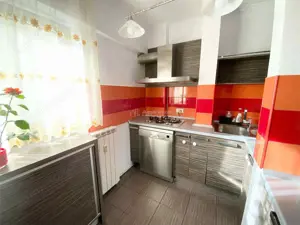 Apartament spatios 4 camere -  zona Stefan cel Mare - Lizeanu - imagine 9