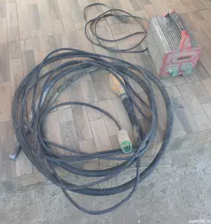 Vibrator beton beton