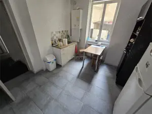 Pache Protopopescu, camera 10 mp,pretabil salon Manichiura