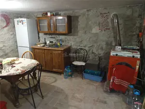 Ilidia, Casa 8 Incaperi, 744mp Teren, Zona Turistica, Pret Usor Negociabil - imagine 8