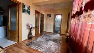 Casă de vânzare cu 280 mp și teren 1100 mp în Arcașilor Galați - imagine 12