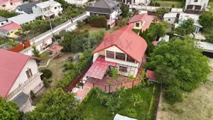 Casă de vânzare cu 280 mp și teren 1100 mp în Arcașilor Galați - imagine 19