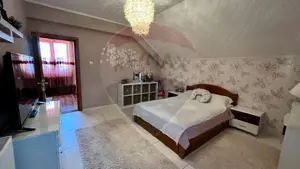 Casă de vânzare cu 280 mp și teren 1100 mp în Arcașilor Galați - imagine 13