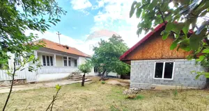 Casă / Vilă cu 2 camere de vânzare - imagine 3