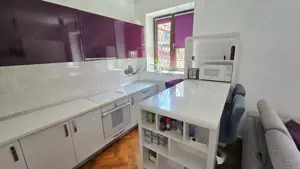 Apartament cu 3 camere de închiriat în zona P-ta Romana - imagine 2