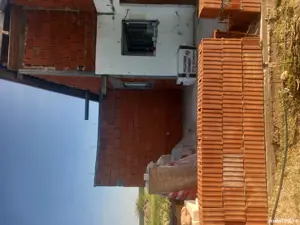 Schimb casa, sau vand.