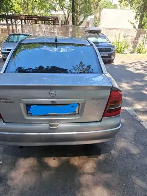 Opel Astra G Sedan 1.6  model Z16XEP 76Kw , 2006 ( pentru rabla sau piese) - imagine 3