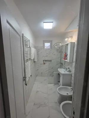 Vand apartament 3 camere ultracentral - imagine 6