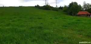 Vând teren intravilan