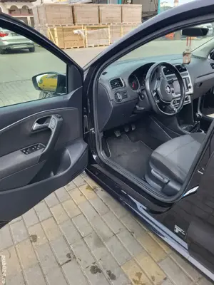 VW Polo , 2014-1.4 TDi 105 cp Euro 6   NAVigatie , Start-Stop Front Assist PDC  - imagine 3 VW Polo , 2014-1.4 TDi 105 cp Euro 6   NAVigatie , Start-Stop Front Assist PDC  - imagine 3