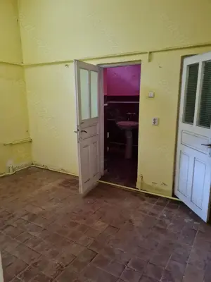 casa de vanzare - imagine 5