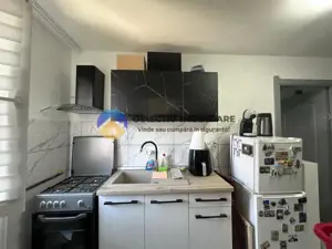 Garsoniera cu balcon zona Scola Nr.4-Precista- RENOVATA/MOBILATA/UTILATA - imagine 5