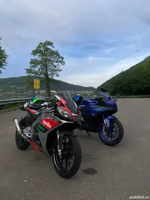 dezmembrez Aprilia 125  - imagine 3