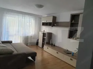 Apartament cu 2 camere, decomandat, proaspat renovat, zona Manastur