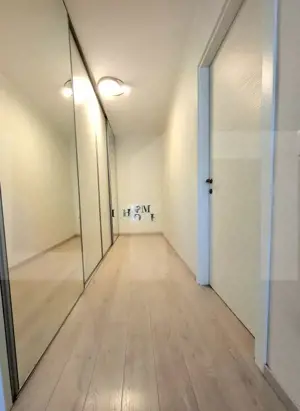 Locuință deosebită tip penthouse – ultracentral, bloc nou - imagine 8