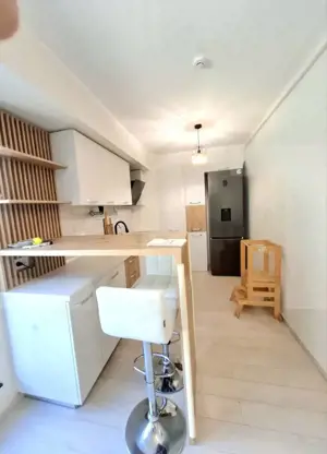 Locuință deosebită tip penthouse – ultracentral, bloc nou - imagine 4