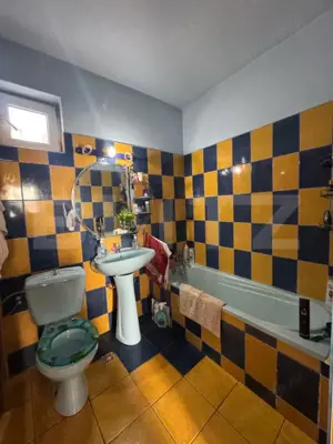 Casa de vanzare, cu 4 camere, 180 mp, in Simeria - imagine 9