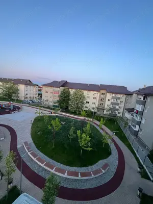 Apartament complet echipat, 3 camere, lângă parc, magazin și școală