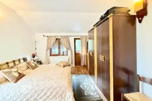 Vila de exceptie in Sinaia, mobilata, utilata, cu vedere superba - imagine 14