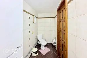 Vila de exceptie in Sinaia, mobilata, utilata, cu vedere superba - imagine 12