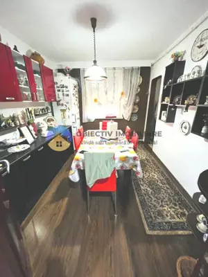 Apartament 4 camere - Darmanesti calea ROMANULUI/ 2 bai/ 2 balcoane  - imagine 2 Apartament 4 camere - Darmanesti calea ROMANULUI/ 2 bai/ 2 balcoane  - imagine 2