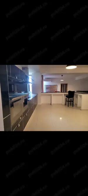 Apartament  3 camere Nou Central de vânzare  - imagine 2