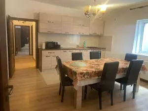 Casa de inchiriat - 200 mp - 6 dormitoare - Str. Tecuci - imagine 20