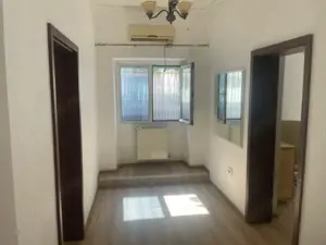 Casa de inchiriat - 200 mp - 6 dormitoare - Str. Tecuci - imagine 7